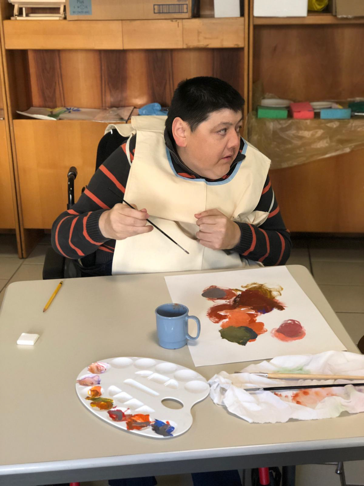 Seregno Il laboratorio di Ernesta Don Orione Italia